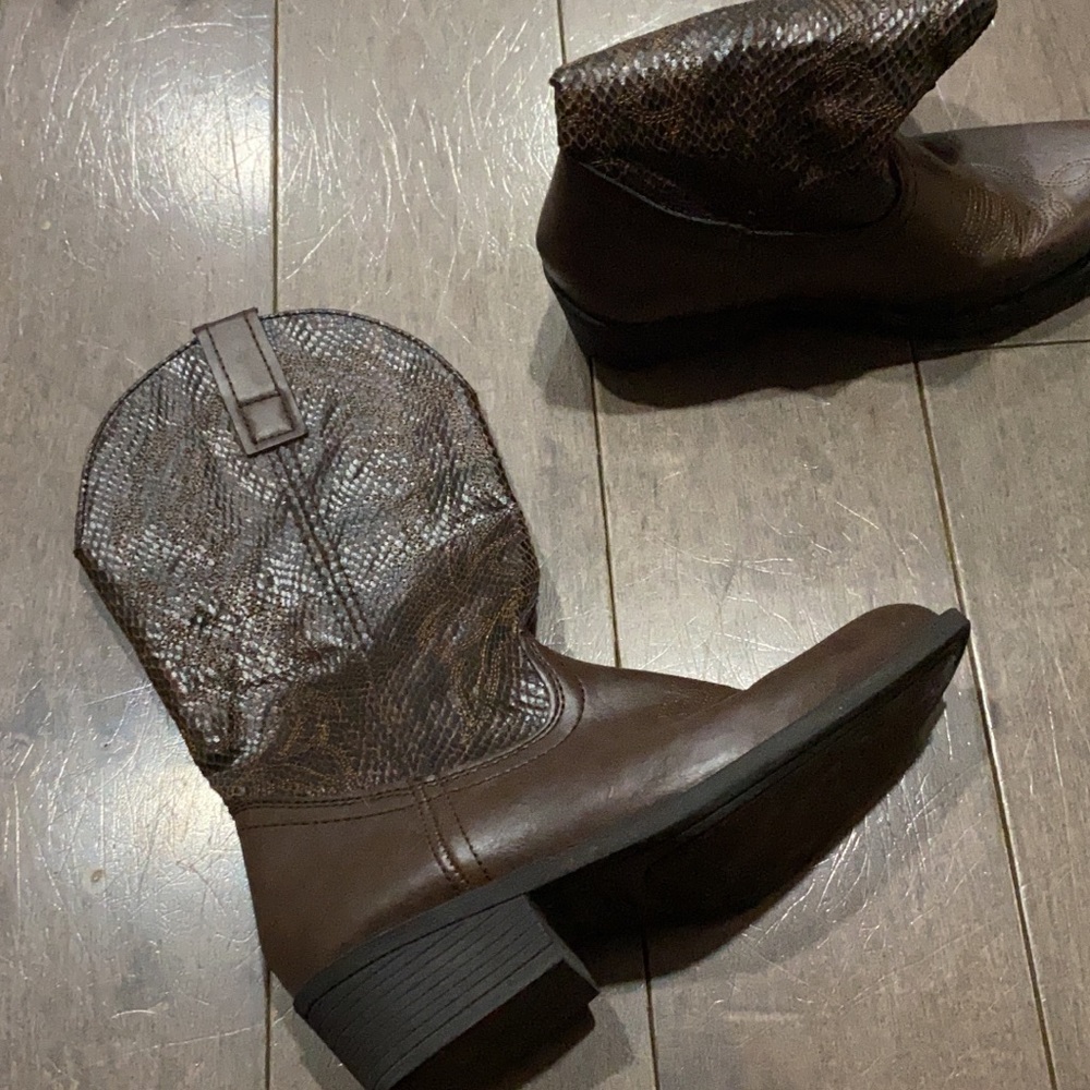 Cowboy boots